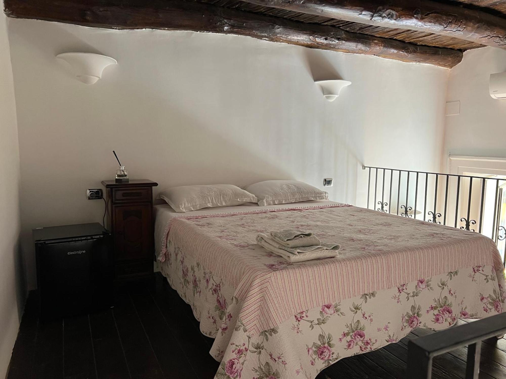 La Limonaia Di Chiaia Apartment Napoli Ngoại thất bức ảnh